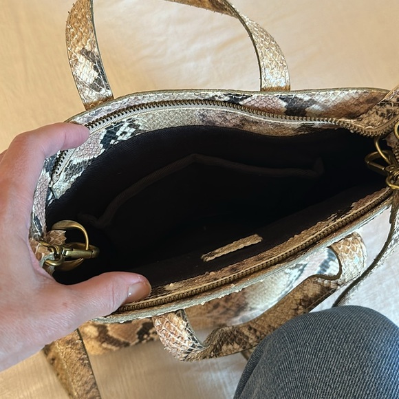 Madewell Snakeskin Small Transport Crossbody Purse - Picture 7 of 8